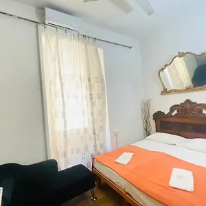 3* Pensión Place