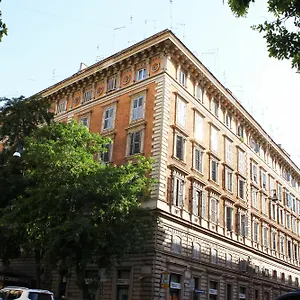 3* Pensión Raphael